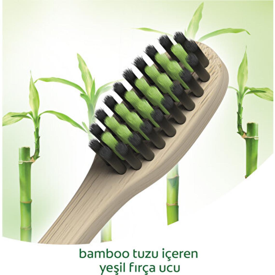 Colgate Bamboo Charcoal Yumuşak Diş Fırçası