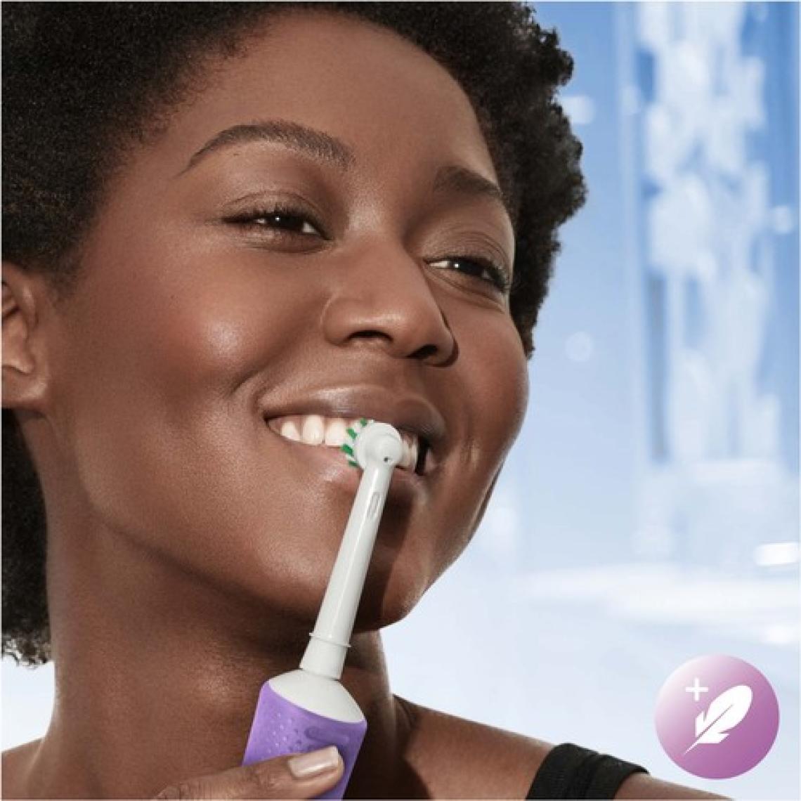 Oral-B Şarjlı/Elektrikli Diş Fırçası Vitality Pro Lila Koruma ve Temizlik