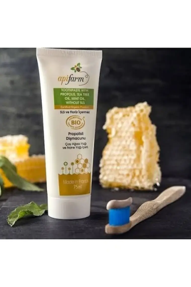 Eğriçayır Apifarm Organik Diş Macunu (Propolis, Çay Ağaçı Yağı, Naneli) 75Ml