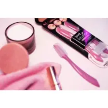 Wilkinson Sword Kadın Kaş ve Yüz Usturası