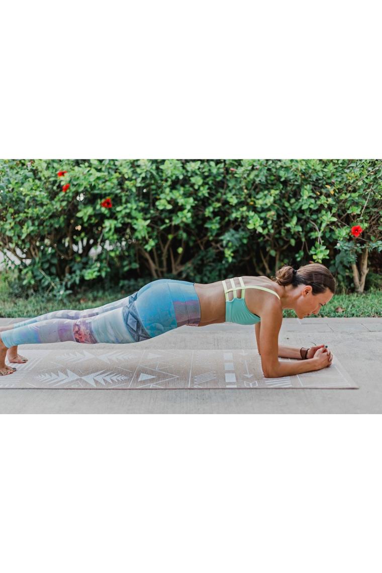 Jüt Yüzeyli  Yoga Matı Tribal