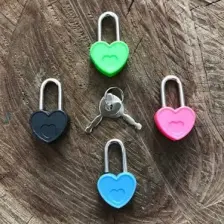 Özs Kalpli Mini Asma Kilit Kumbara Kilidi Mini Kutu Kilidi 4 Adet