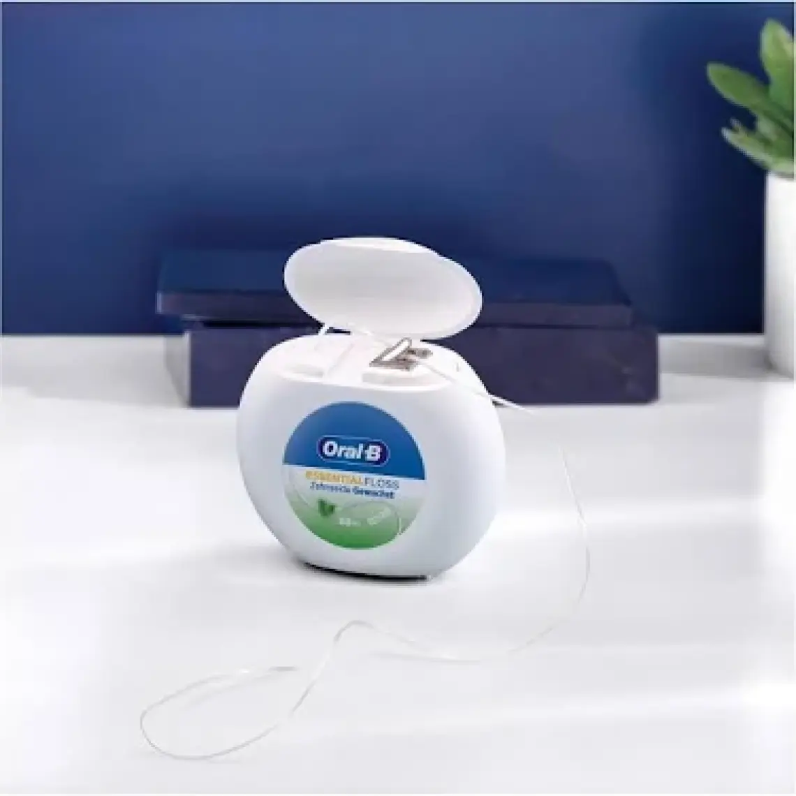 Oral-B Essential Floss Diş İpi 50 m
