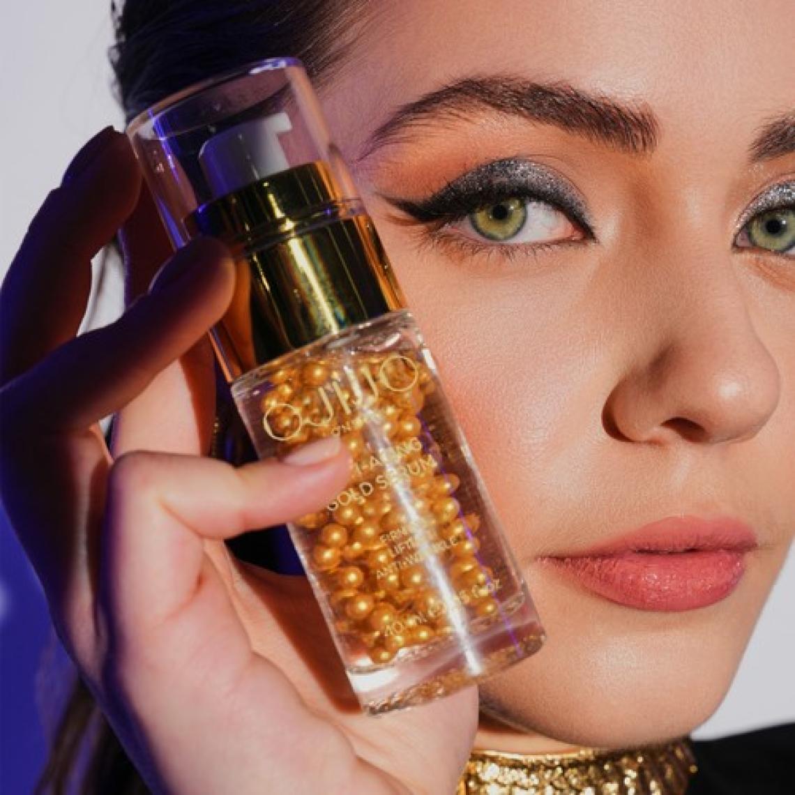 Ojijo London Yaşlanma Karşıtı Ginseng İçerikli  Nemlendirici Altın Serum 40 ml