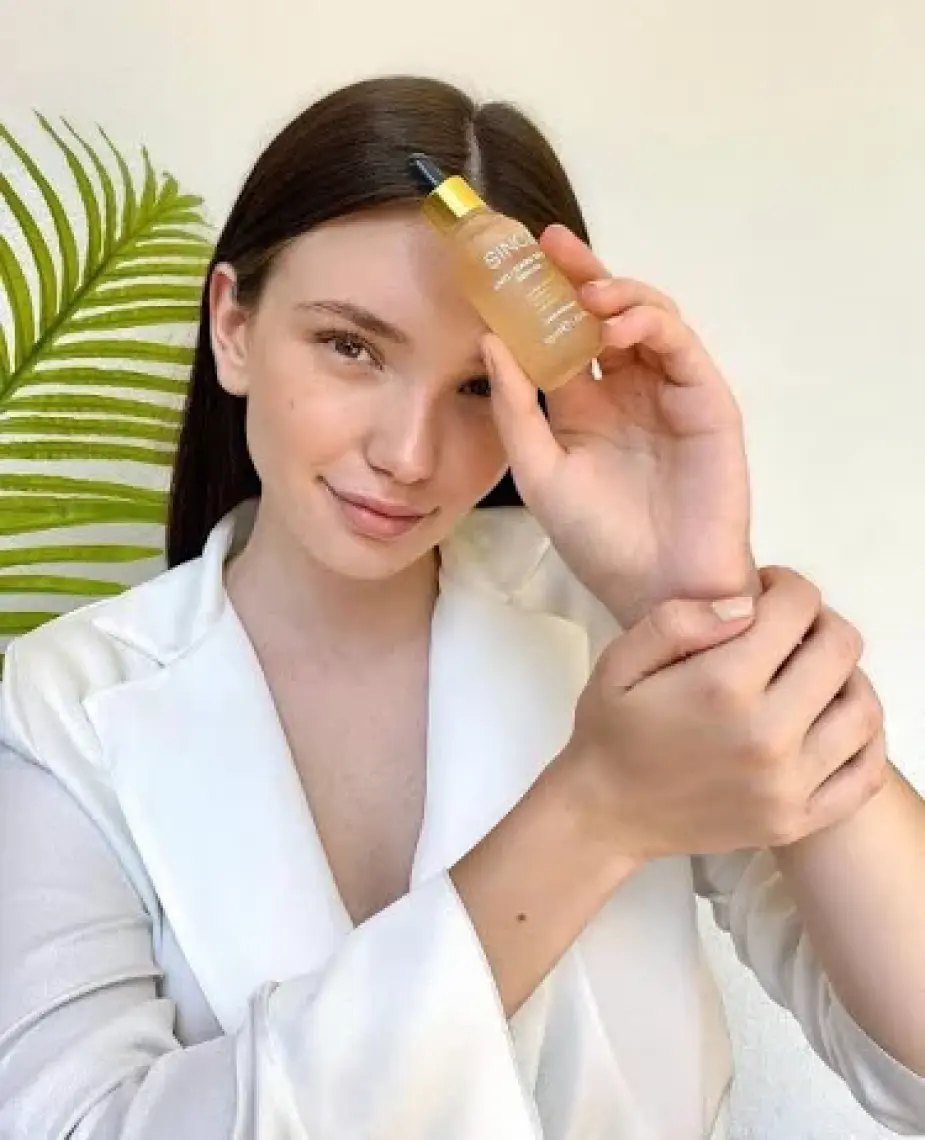 Sinoz Koyu Leke Karşıtı Arbutin Cilt Serumu (Niacinamide 5% + Alpha Arbutin 2%) 30 ML