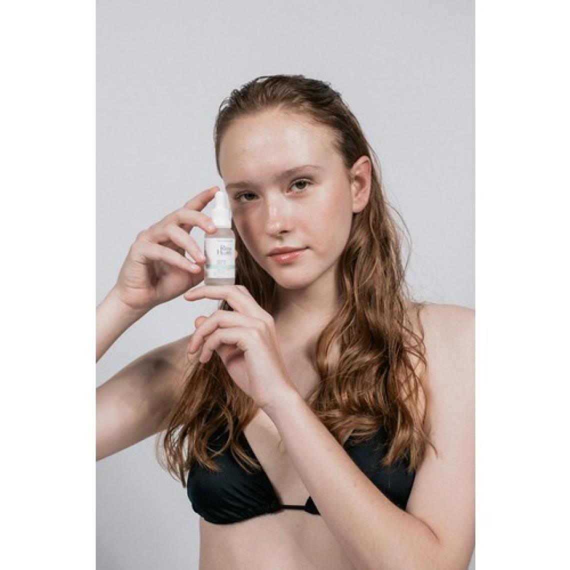 Rimu Health Products Tüm Cilt Tipleri Için Parfümsüz Yoğun Nemlendirici Serum Hyaluronic Acid 2% B5