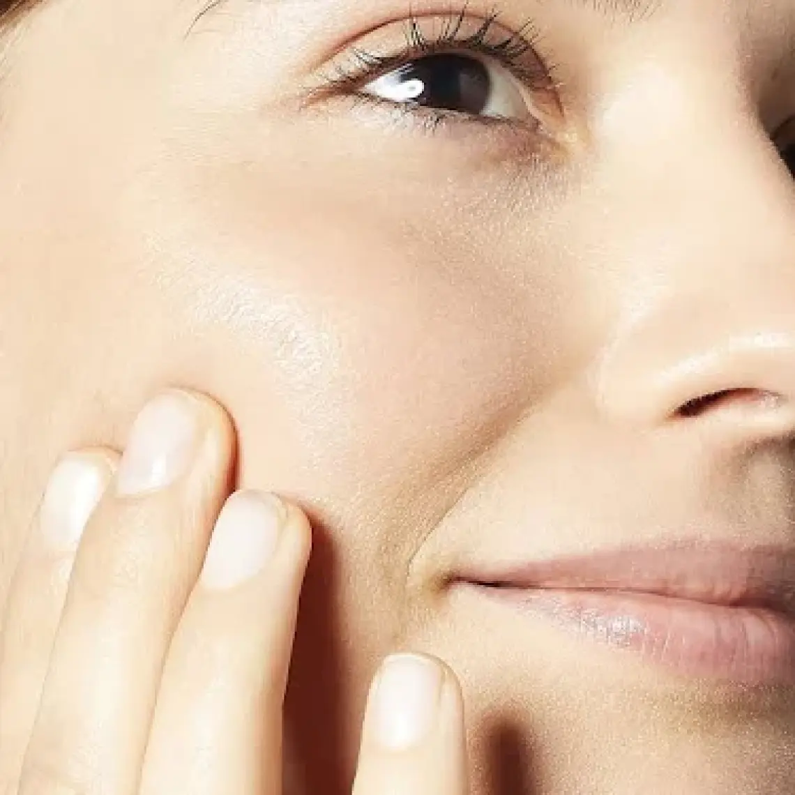 Kiehl's Midnight Recovery Cildi Onaran ve Aydınlık Görünüm Veren Gece Serumu 30 ml