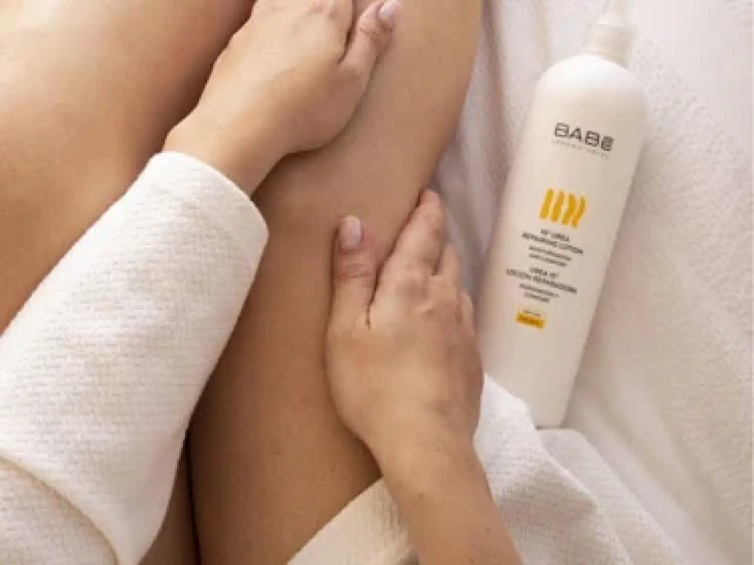 Babe %10 Üre Içeren Onarıcı Vücut Losyonu Seyahat Boy 100 ml
