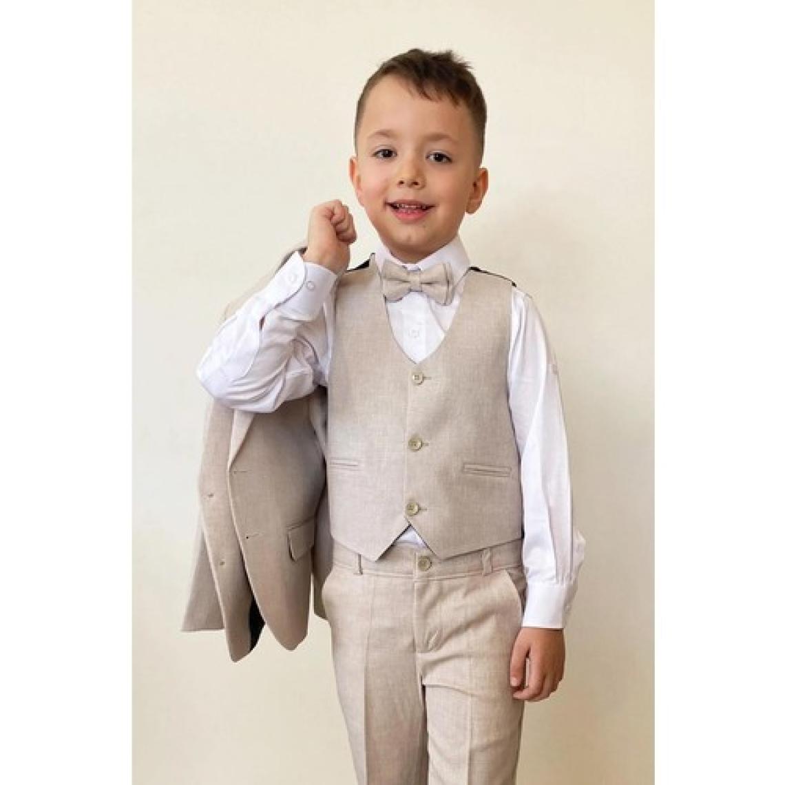 Pina Kids Erkek Çocuk Papyonlu Yelekli Takım Elbise TE.4000YY