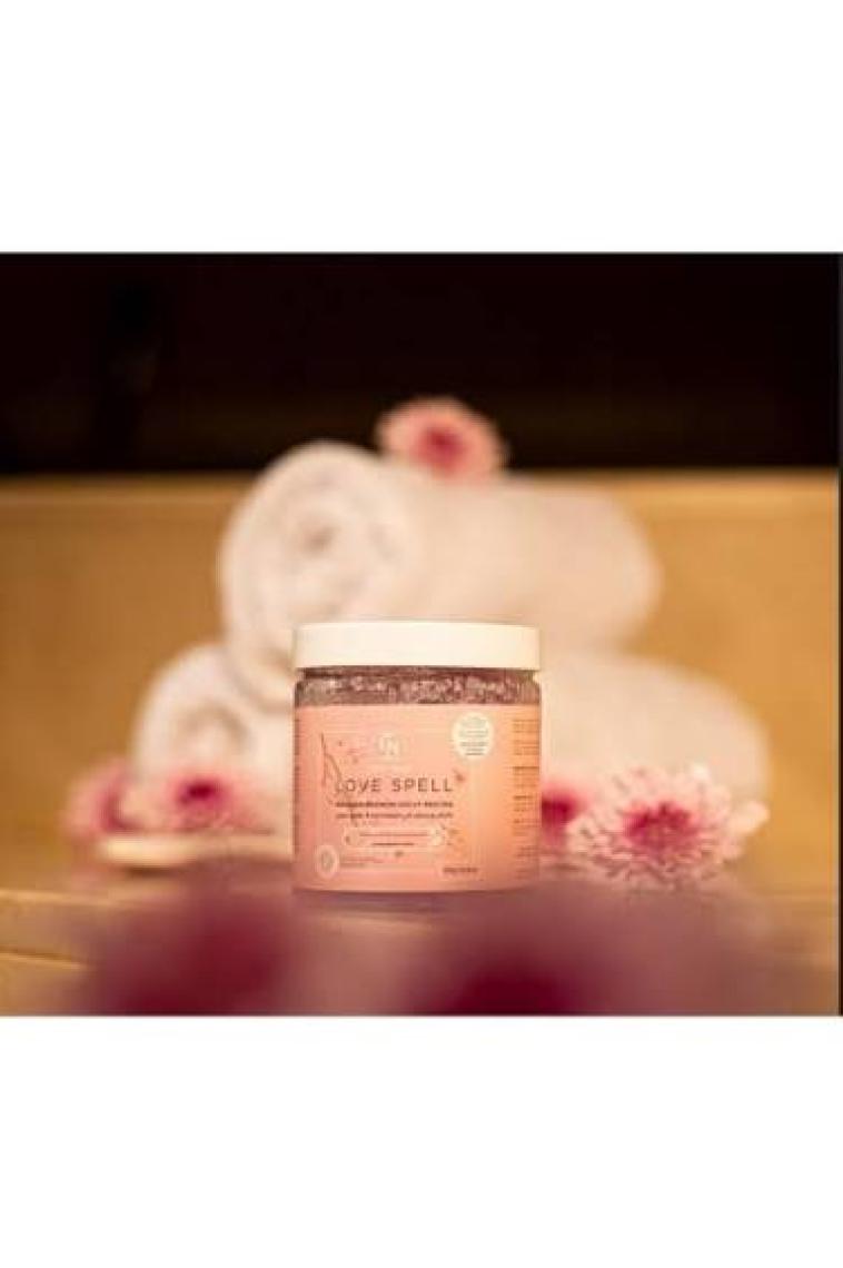 Chic Nail Manikür & Pedikür ve Vücut Peelingi Love Spell 250 Gram