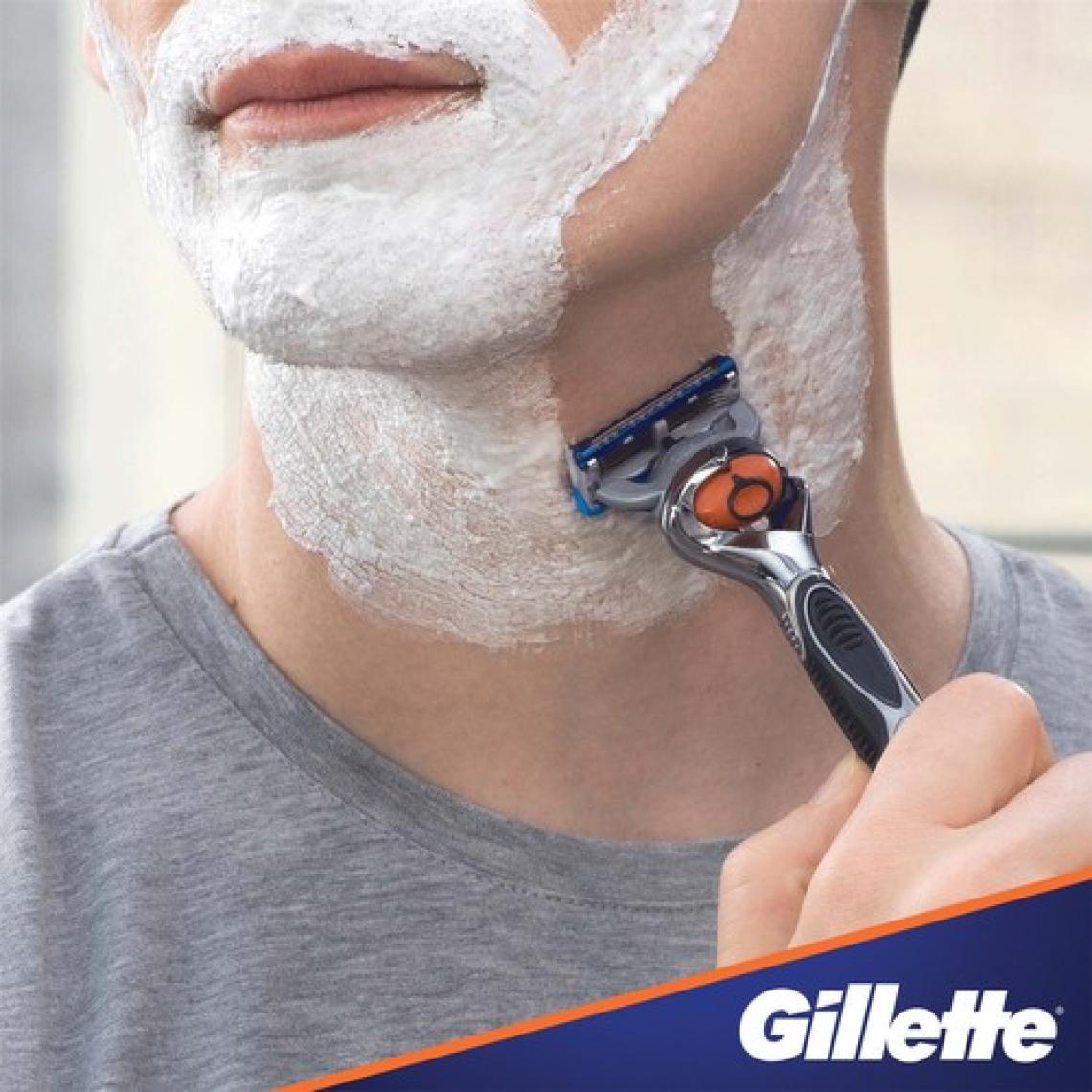 Gillette Fusion Pro Glide Flex Ball Power Tıraş Makinesi