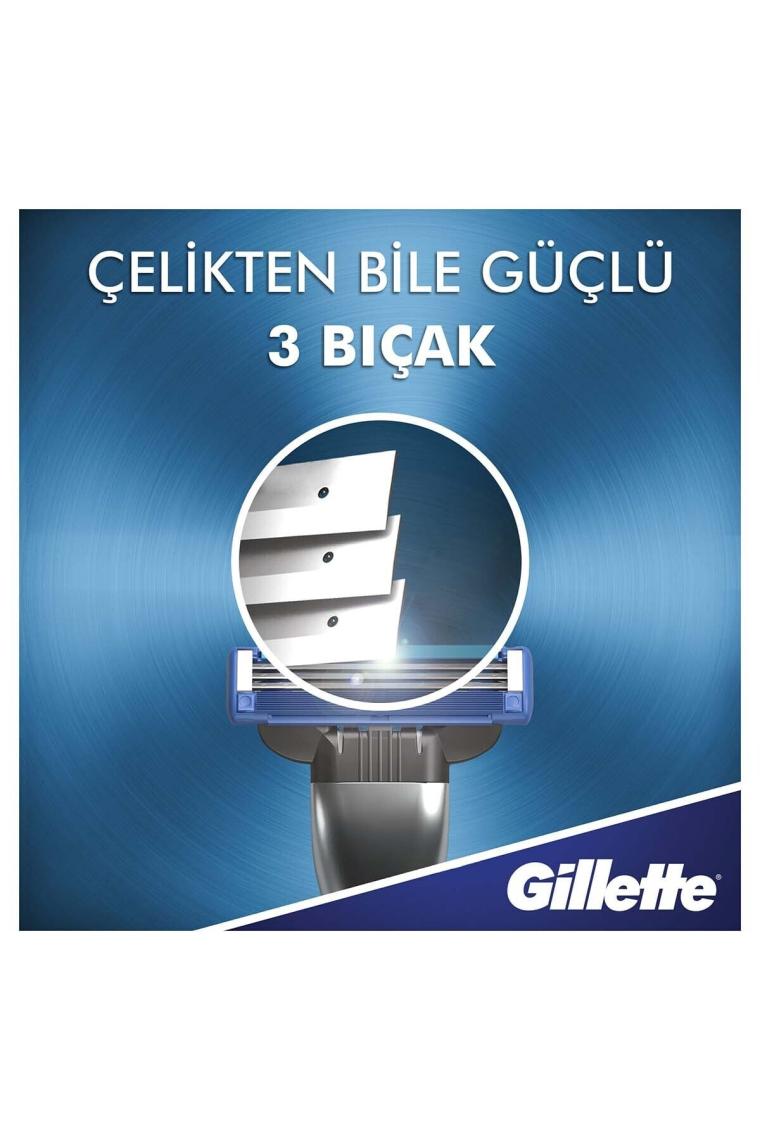Gillette Mach3 Turbo Milli Takım Özel Paketi 4 Yedekli Tıraş Makinesi