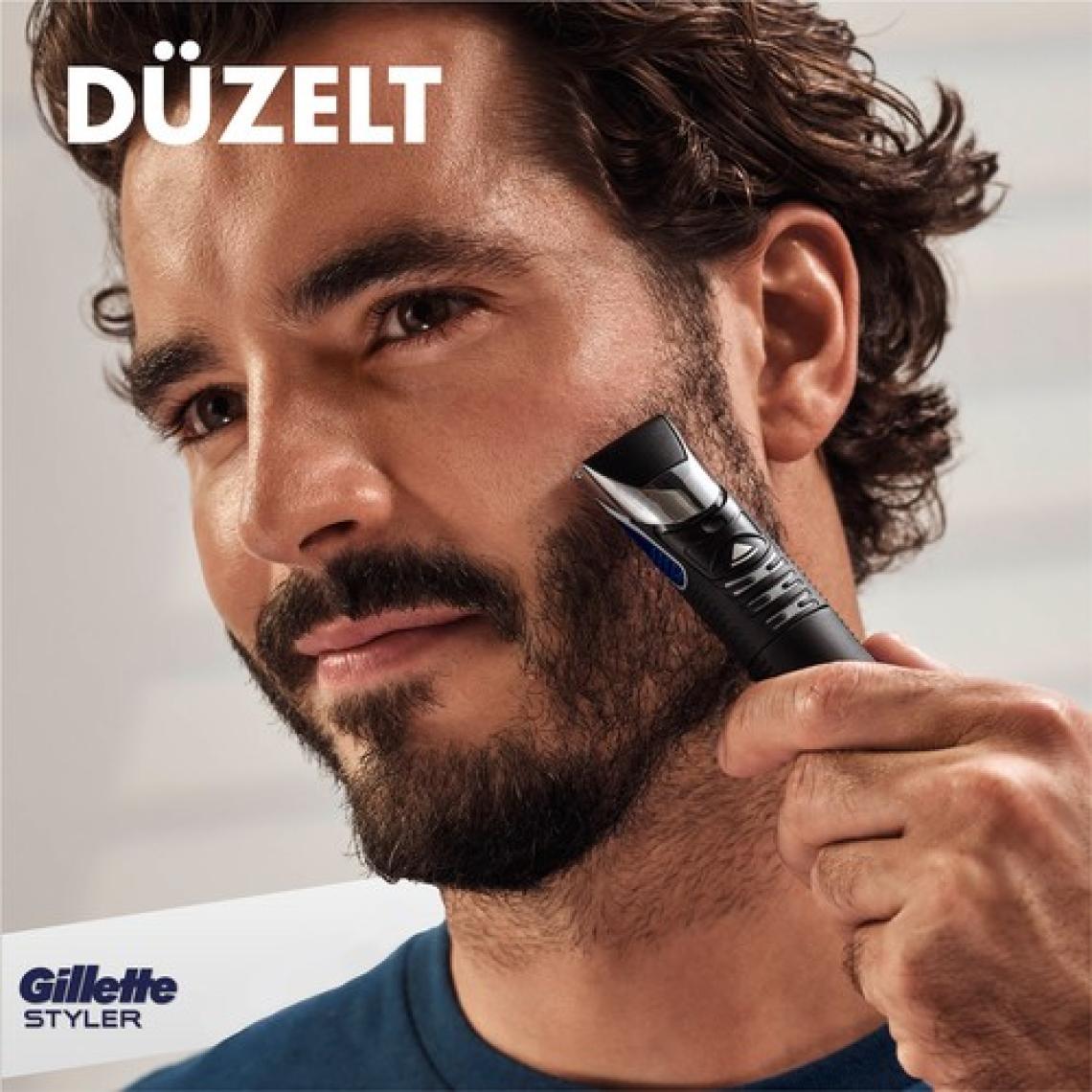 Gillette Fusion Styler 4'ü 1 Arada Hassas Vücut Tüyü ve Sakal Düzeltici Tıraş Makinesi ve Kenar Düzeltici