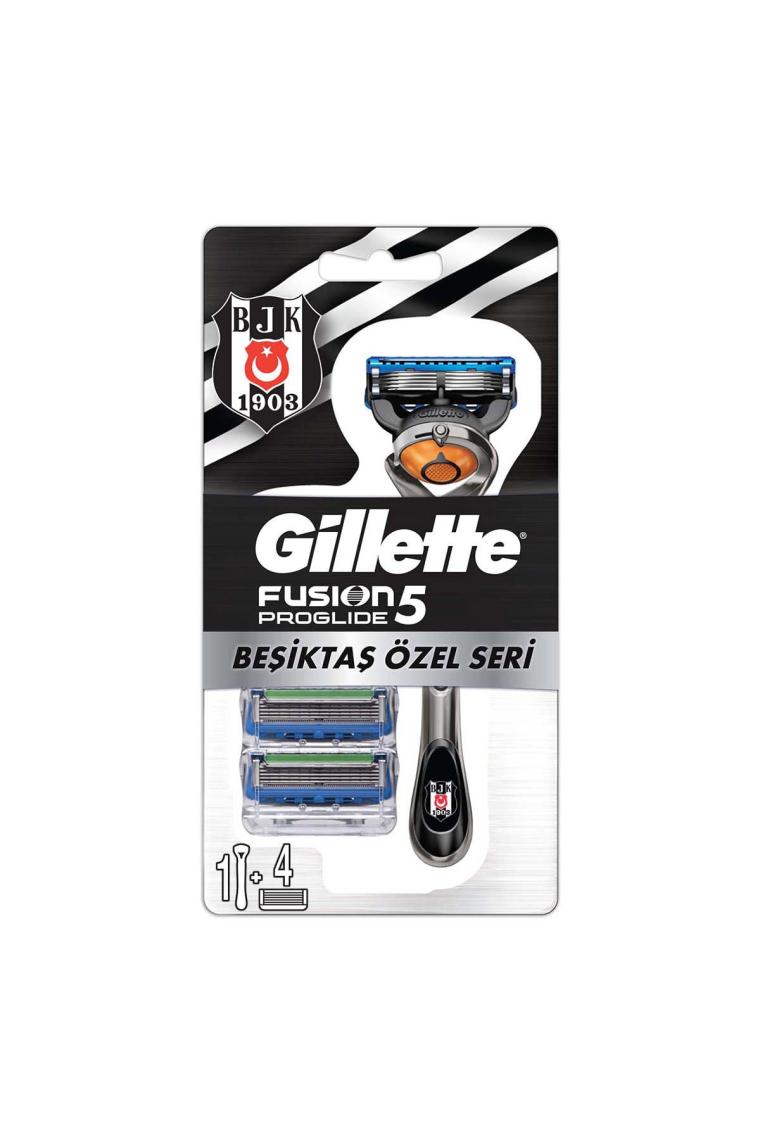 Fusion Proglide Makine + 4'lü Yedek Bıçak Beşiktaş Özel Seri