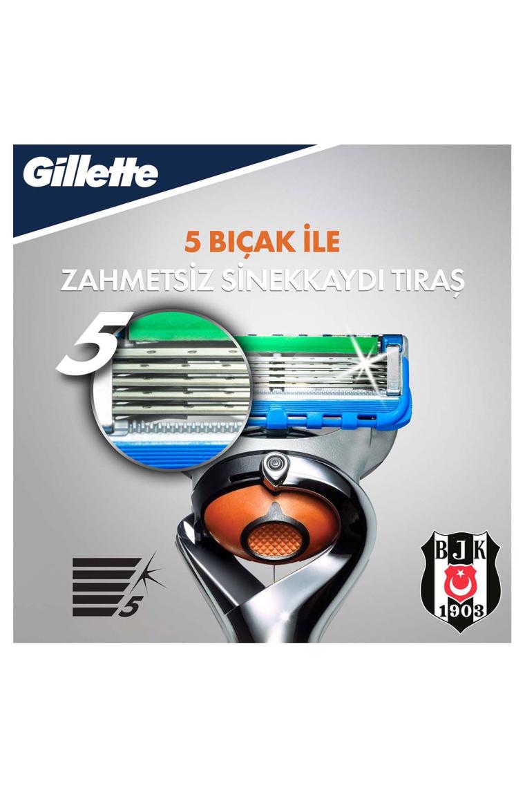 Fusion Proglide Makine + 4'lü Yedek Bıçak Beşiktaş Özel Seri