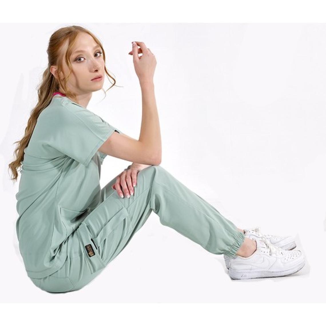 Çizgi Medikal Jogger Lüks Kaliteli Likralı Doktor Hemşire Forması Scrubs Mint Yeşili