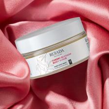 Ruiada Japon Kiraz Çiçeği Body Scrub Besleyici Arındırıcı Nemlendirici Vücut Peelingi 250 Ml.