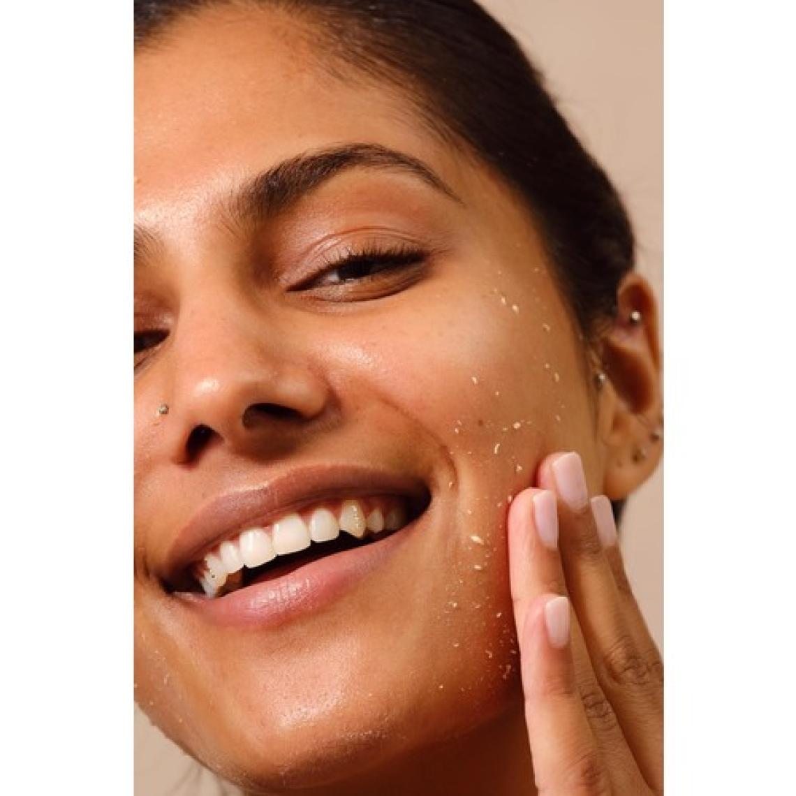 The Body Shop Vitamin C Likit Peeling 100 ML