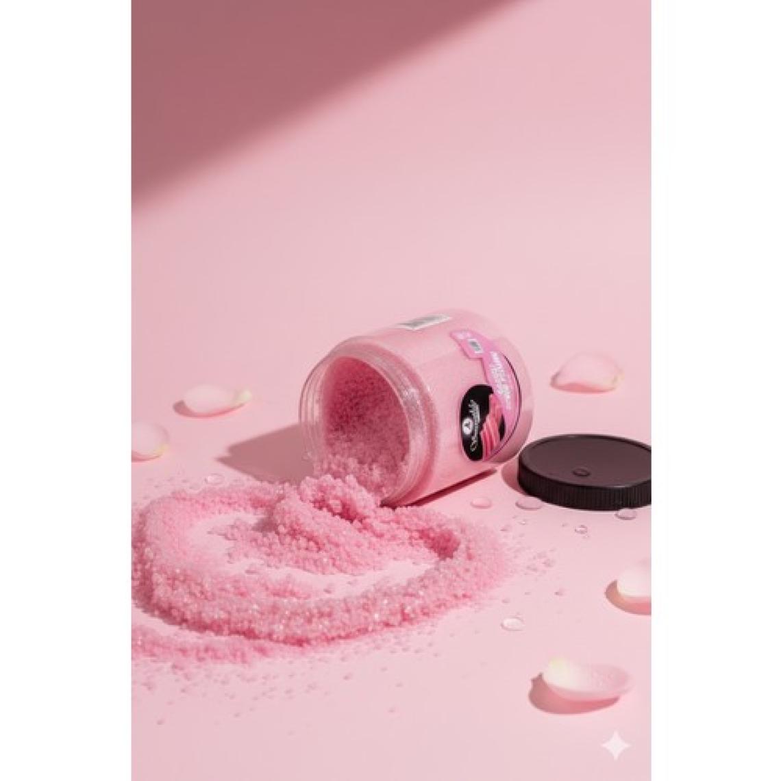 Smoothly Sakız Aromalı Canlandırıcı & Yumuşatıcı El Ayak Ve Vücut Bakım Peelingi 800gr
