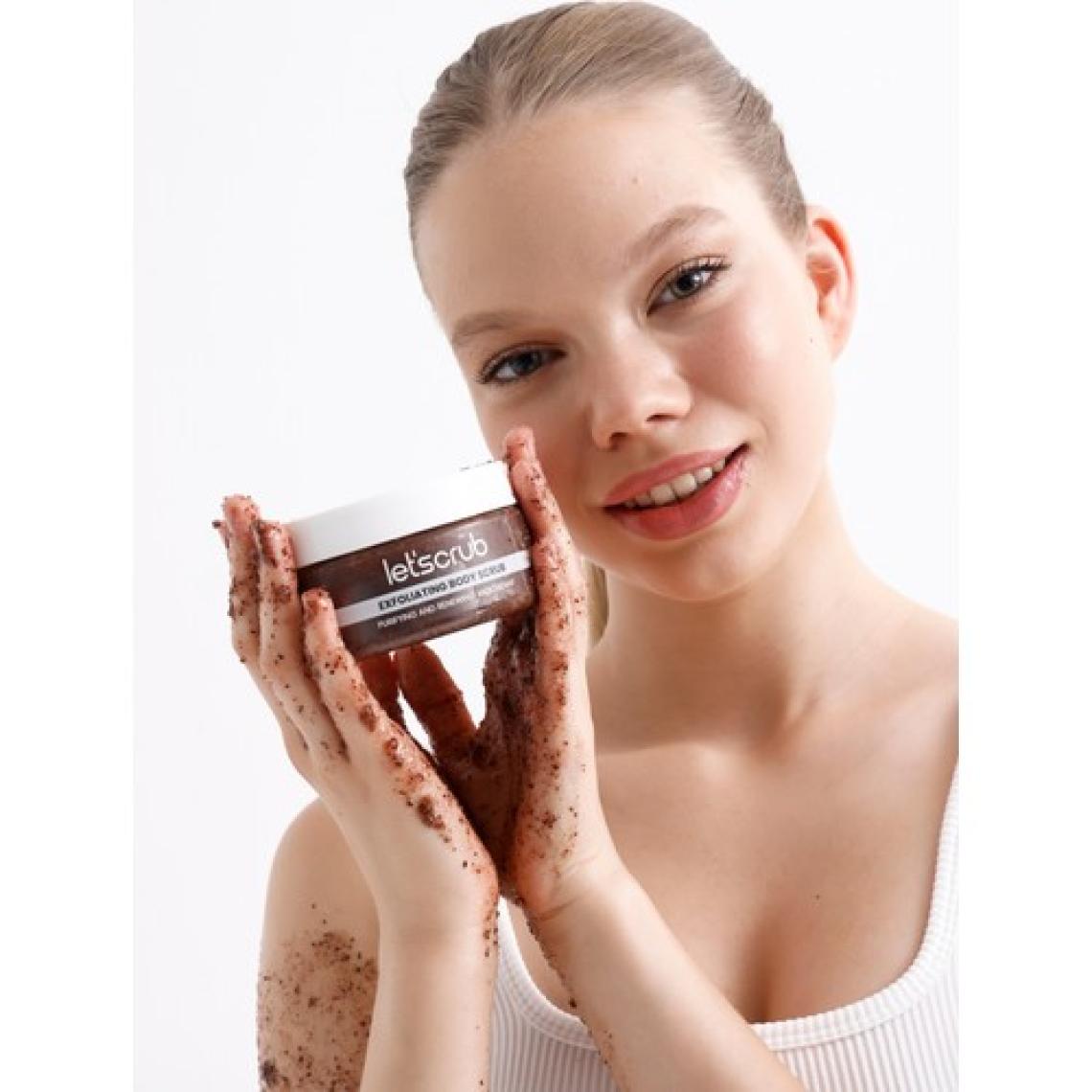 Antioxidant Vücut Peelingi Arındırıcı ve Yenileyici Nem Bombası Body Scrub 280 gr