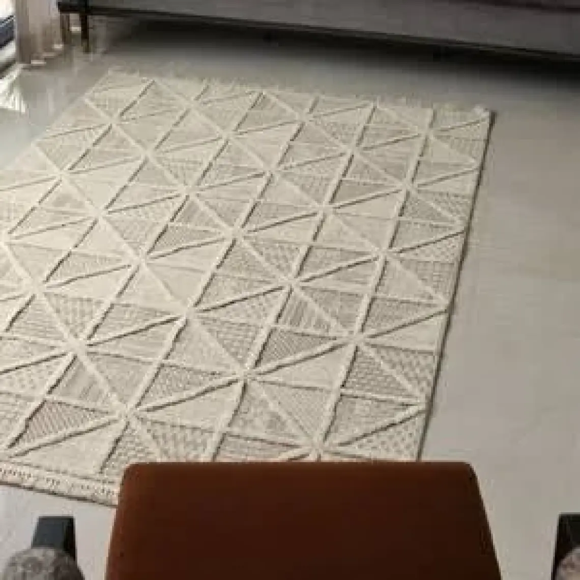 Cool Halı Sakura 2201 Krem Hav Toz Vermez Etnik Desenli Modern Bukleli Salon Halısı