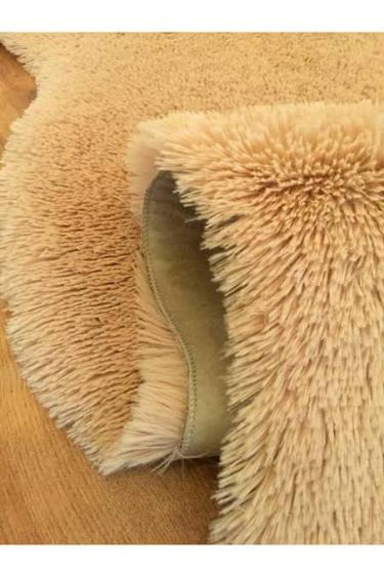 Tappeto Tavşan Tüyü Tek Kafa Post Peluş Yıkanabilir Kaymaz Taban  Camel