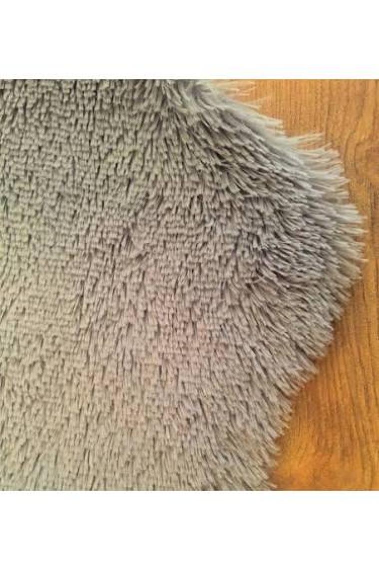 Tappeto Tavşan Tüyü Tek Kafa Post Peluş Yıkanabilir Kaymaz Taban  Gri