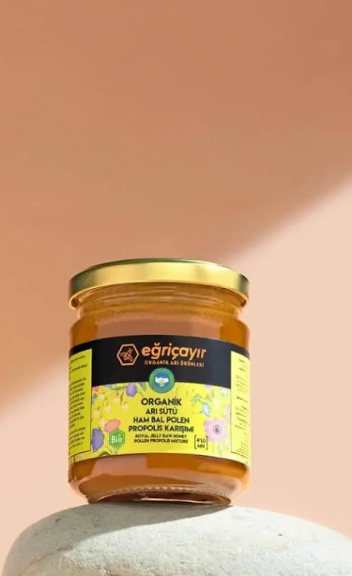 Eğriçayır Organik Arı Sütü Bal Polen Propolis Karışımı 240 gr