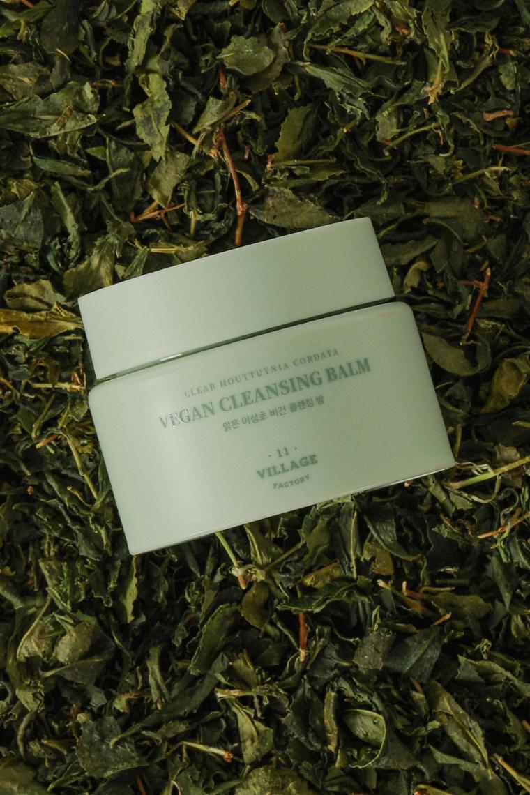 Village 11 Factory Clear Houttuynia Cordata Vegan Cleansing Balm 100ML - Şerbet Tipi Yatıştırıcı Heartleaf Vegan Makyaj ve Yüz Temizleme Balmı