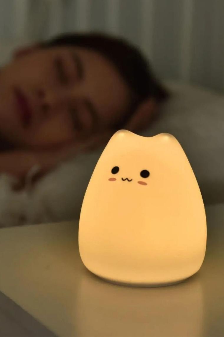 Kedi Şekilli Gece Lambası Çocuk Odası Led Rgb Renk Değiştiren Dokunmatik (KARIŞIK YÜZ IFADESİ)