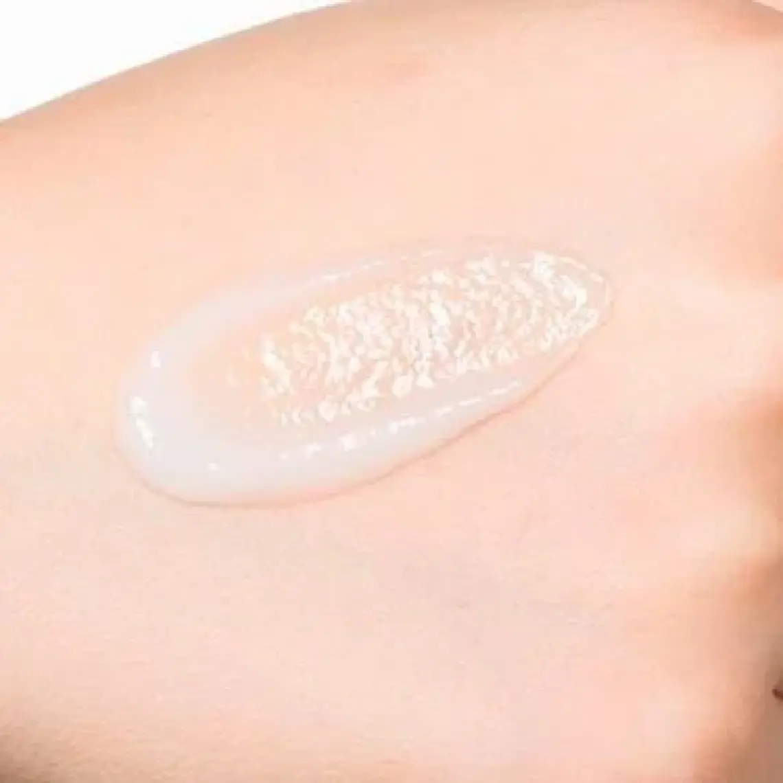MISSHA Elmas Tozu İçeren Arındırıcı Peeling Jel 100ml A'PIEU Naked Peeling Gel (Crystal)