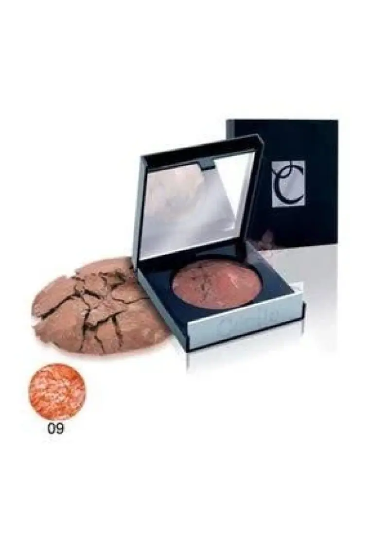 Cecile Allık / Natural Blush-On 09