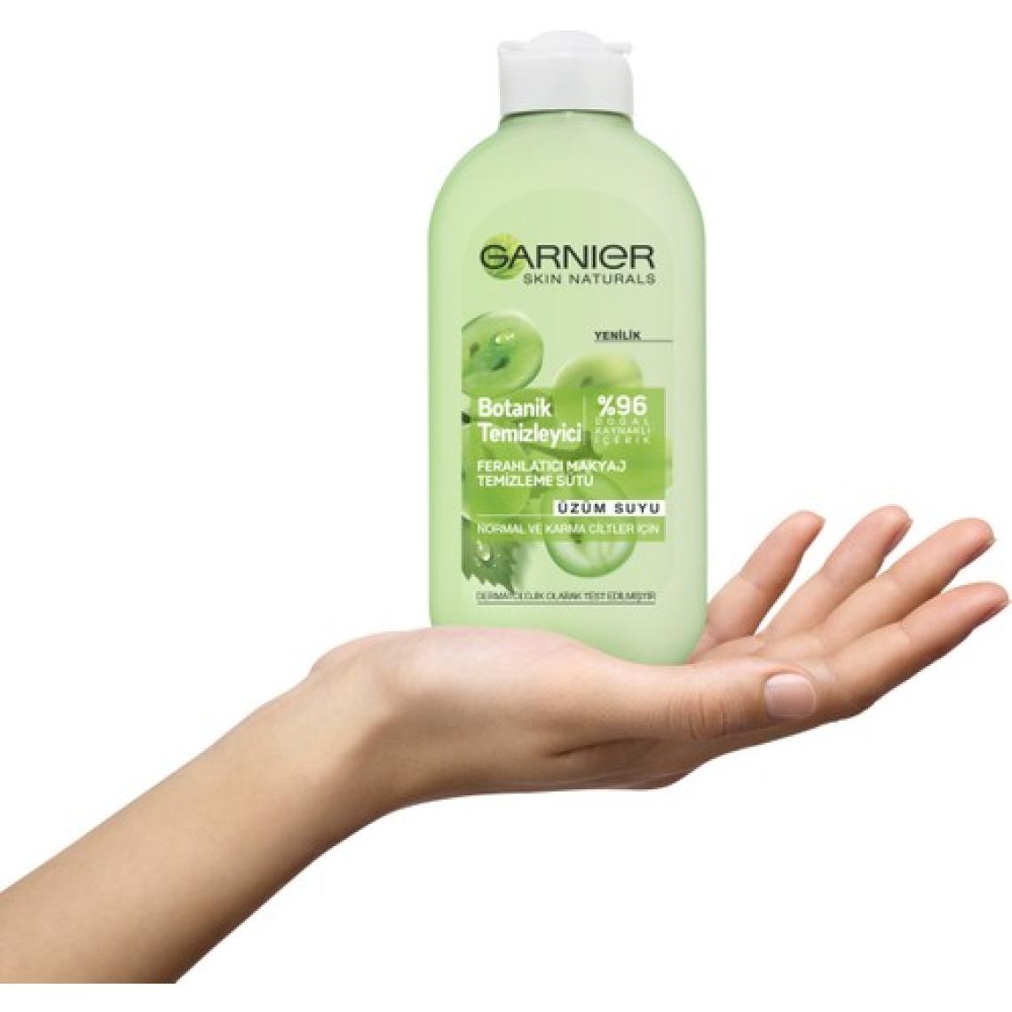 Garnier Botanik Ferahlatıcı Makyaj Temizleme Sütü 200Ml