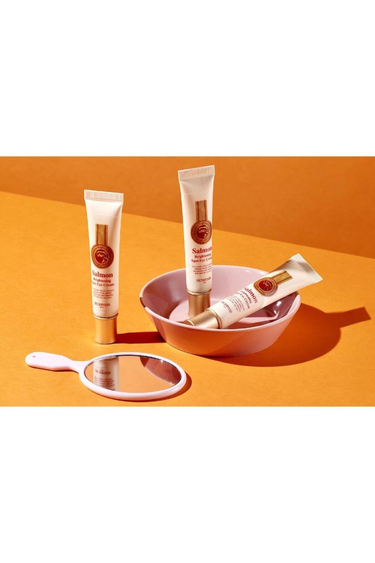 Salmon Brightening Spot Eye Cream