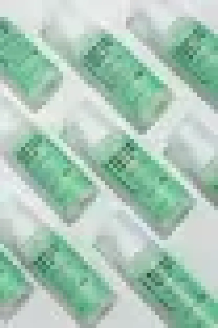 Green Label Biberiye Yaprağı Suyu ve Özü, Biotin, Kafein Ve Prokapil ile Zenginleştirilen Saç Bakım Serumu 100 ml