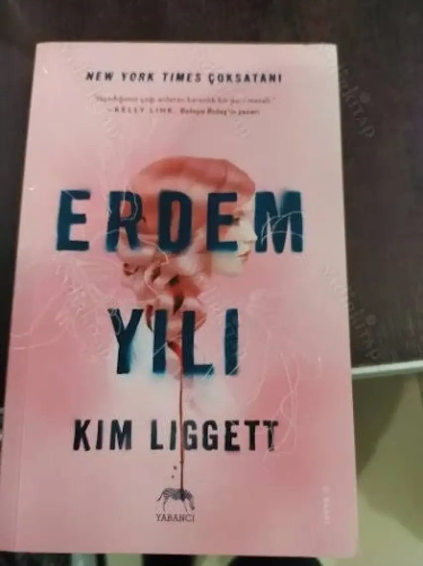 Erdem Yılı - Kim Liggett