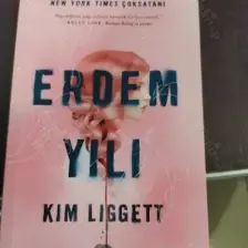 Erdem Yılı - Kim Liggett