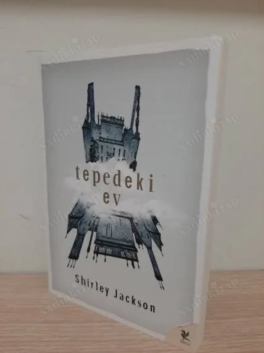 Tepedeki Ev - Shirley Jackson