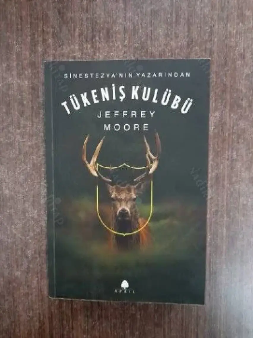 Tükeniş Kulübü - Jeffrey Moore