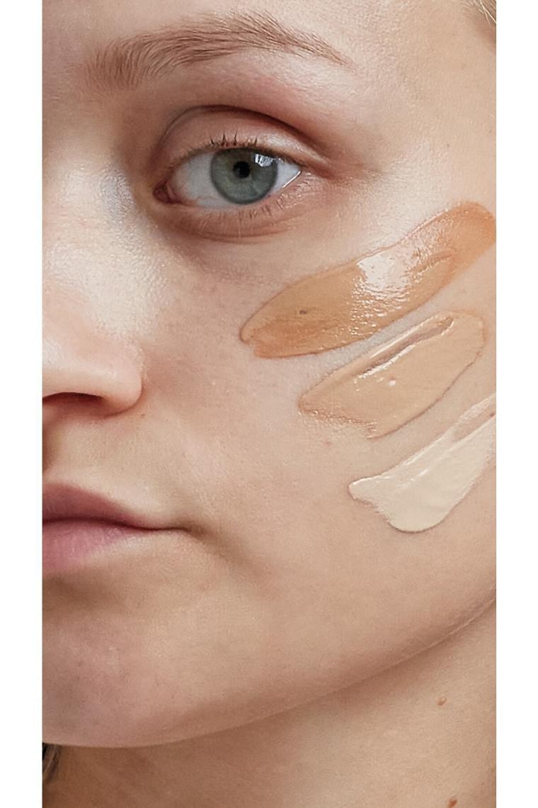 Bb Krem Yağlı Ve Karma Ciltler Için Hafif Ton Spf15 50 ml