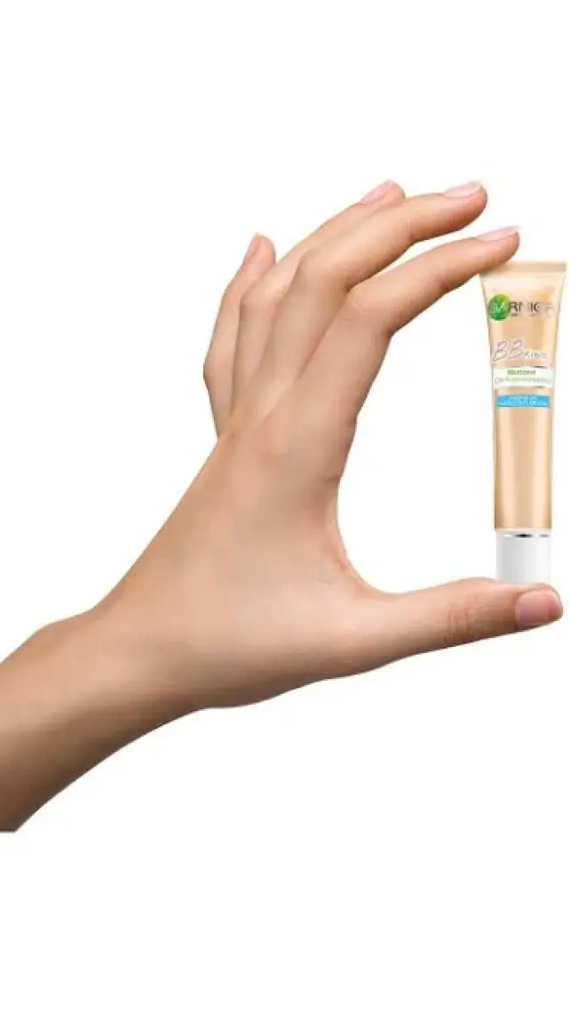 Karma ve Yağlı Ciltler için BB Krem Orta Ton SPF 20 50 ml