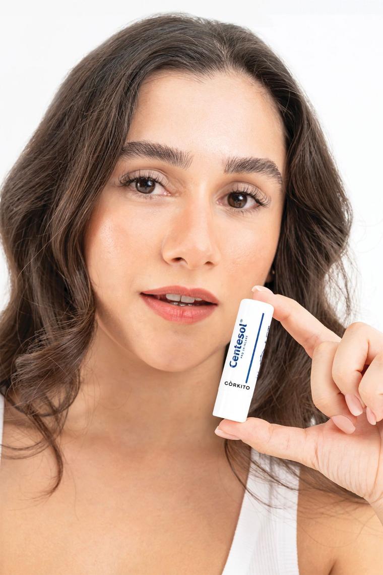 Görkito Centesol Onarıcı Nemlendirici Besleyici Dudak Balmı Spf 50+ 4 G ( Centella Asiatica, Coconut Oil )