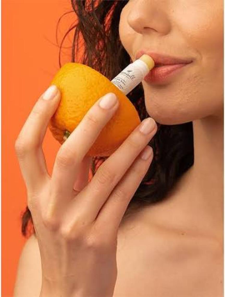 Momwell Organik Renkli Dudak Balmı 5ml