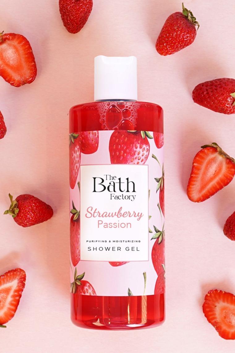 Nemlendirici Ve Besleyici Çilek Aromalı Duş Jeli 400 ml