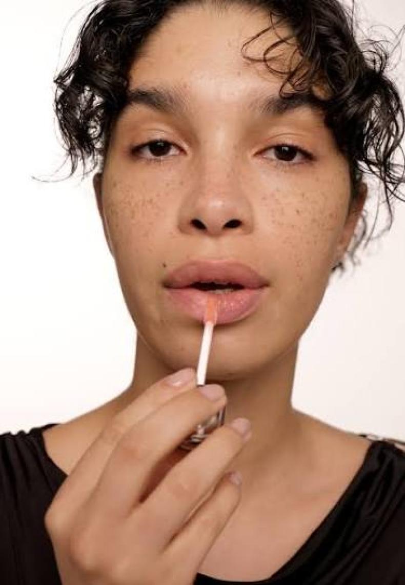 Kiko 3D Hydra Lipgloss - 008 Dudak Parlatıcı