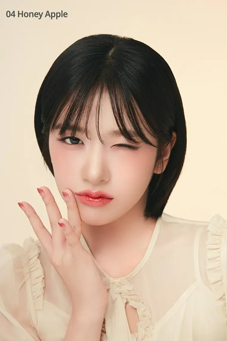 Clio Yoğun Pigmentli ve Işıltılı Dudak Balmı CLIO Crystal Glam Balm (04 Honey Apple)