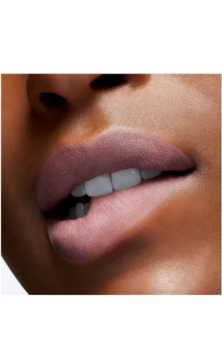 MAC Locked Kiss Ink 24 Saate Kadar Kalıcı Suya Dayanıklı Likit Mat Ruj - Upgraded - 4ml - 773602646173