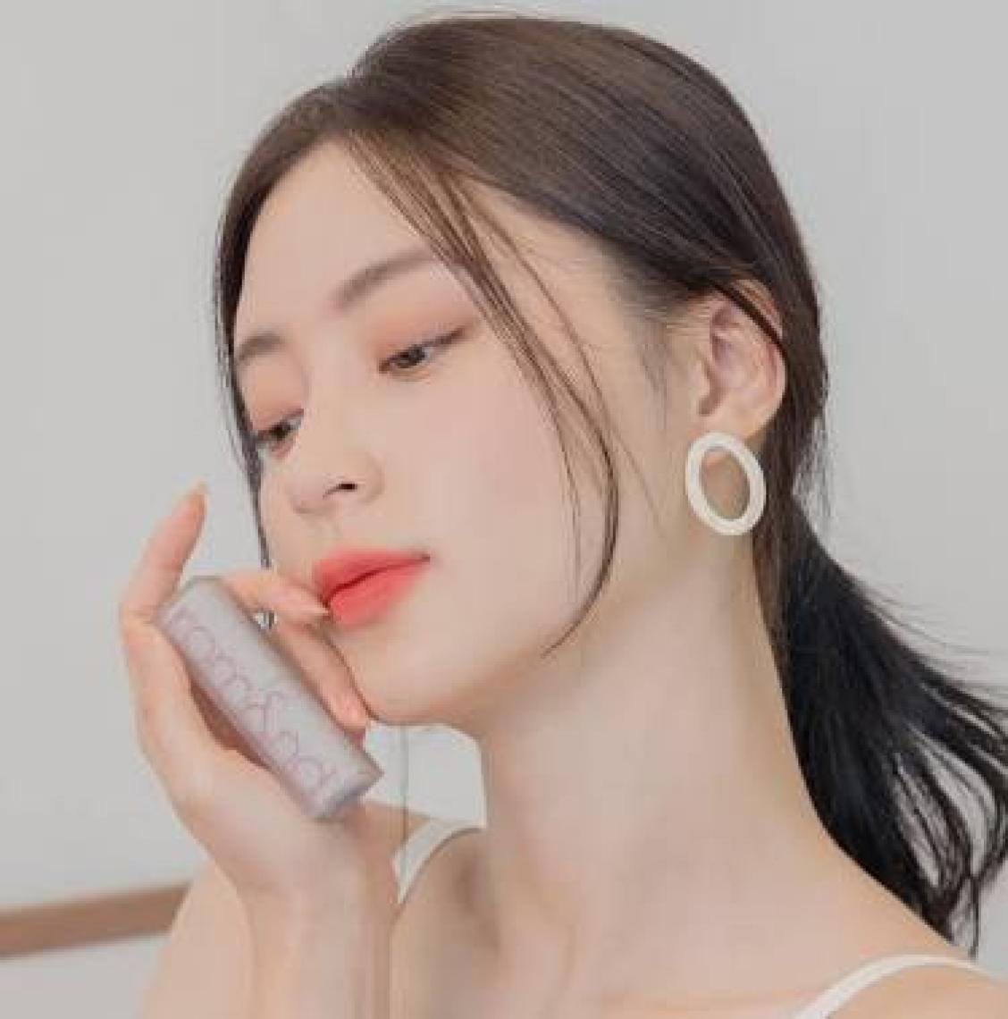 Romand Zero Matte Lipstick - Red Carpet