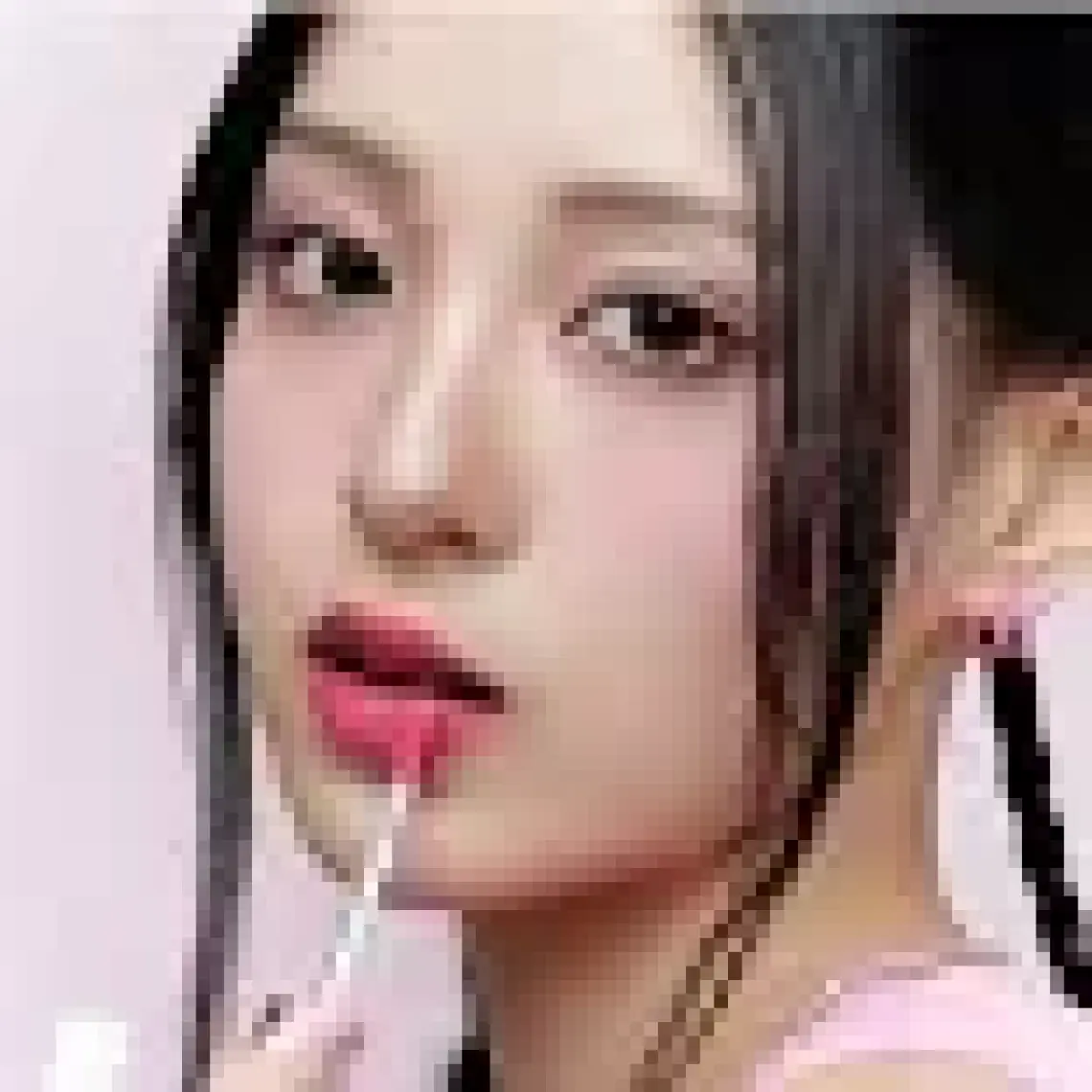 Clio Yapışkanlık Hissi Vermeyen Yoğun Işıltılı Tint CLIO Crystal Glam Tint (12 Fiery Rose)