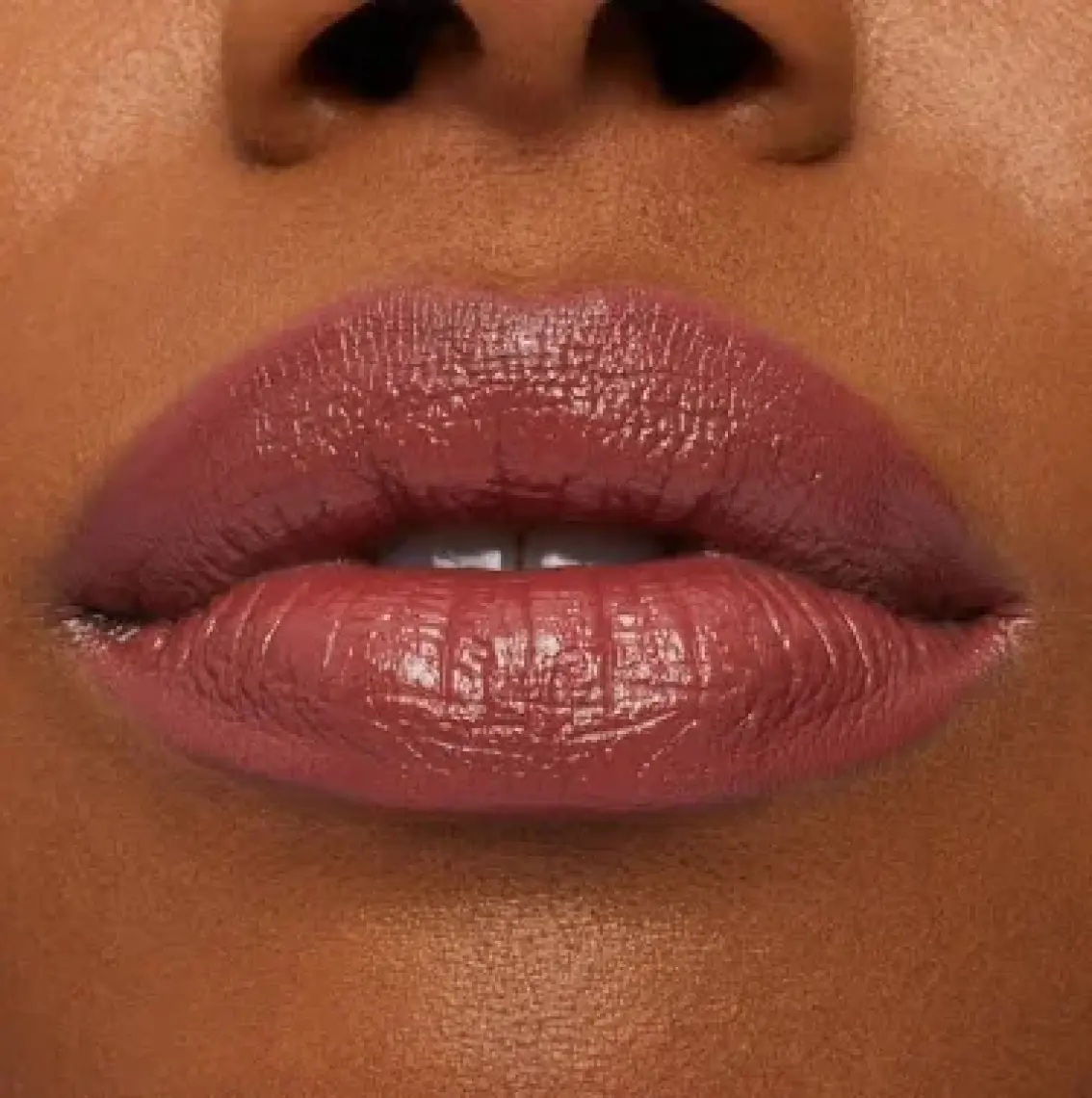MAC Macximal Sleek Satin Lipstick Ikonik Saten Bitişli Ruj-sıttıng Pretty 3.5gm